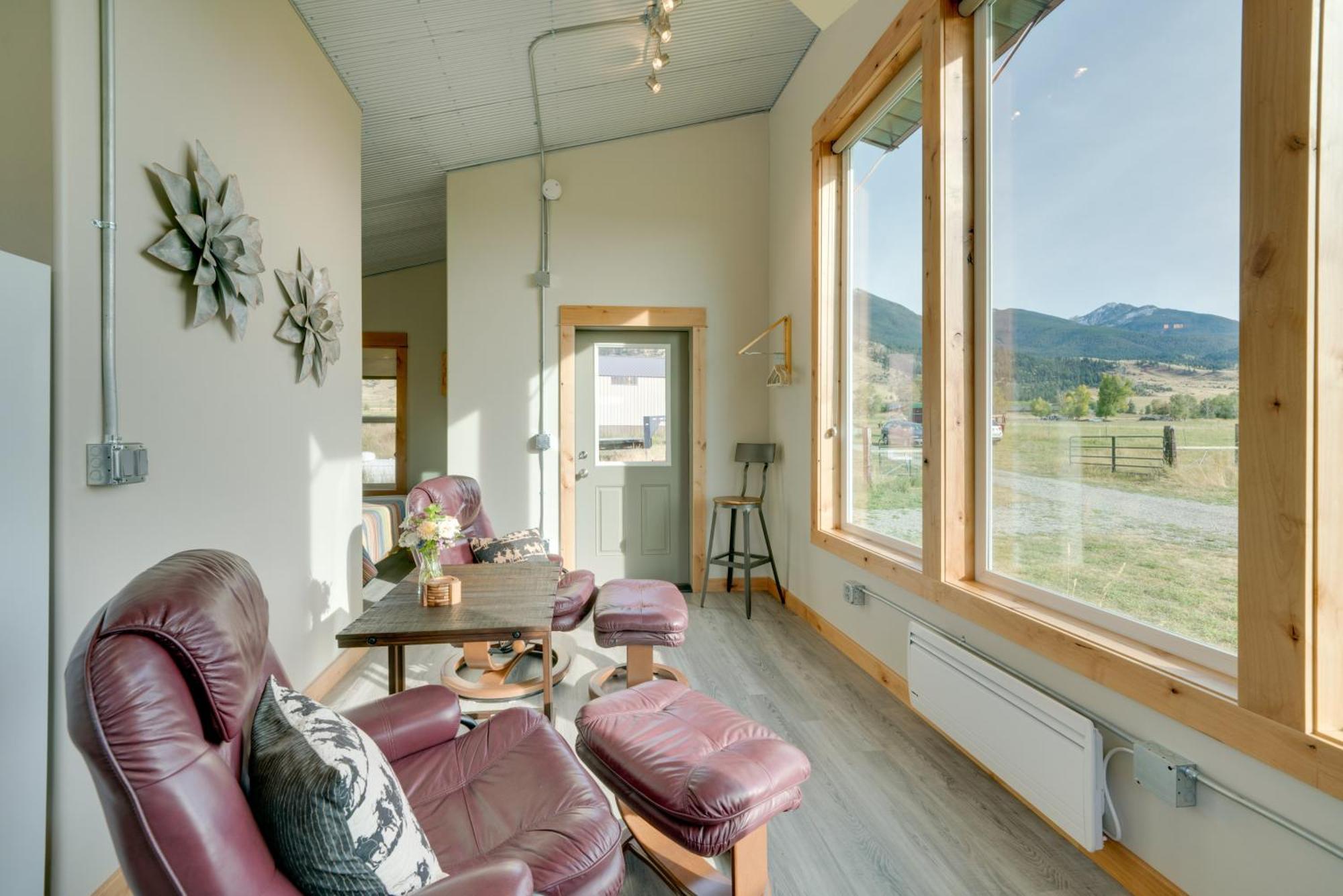 Beautiful Ranch Cottage - 45 Mi To Yellowstone Np! Ливингстън Екстериор снимка